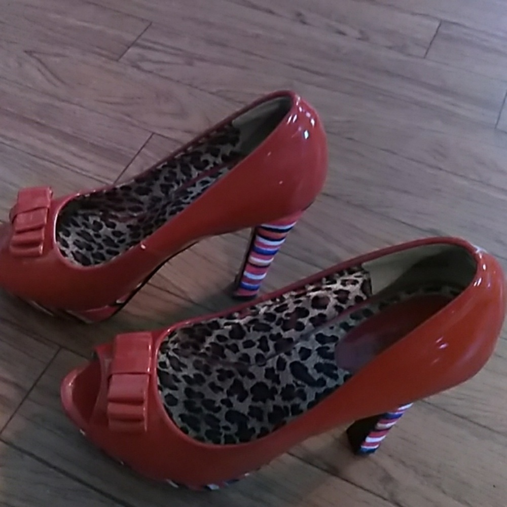 Like new........Only worn twice. High heels